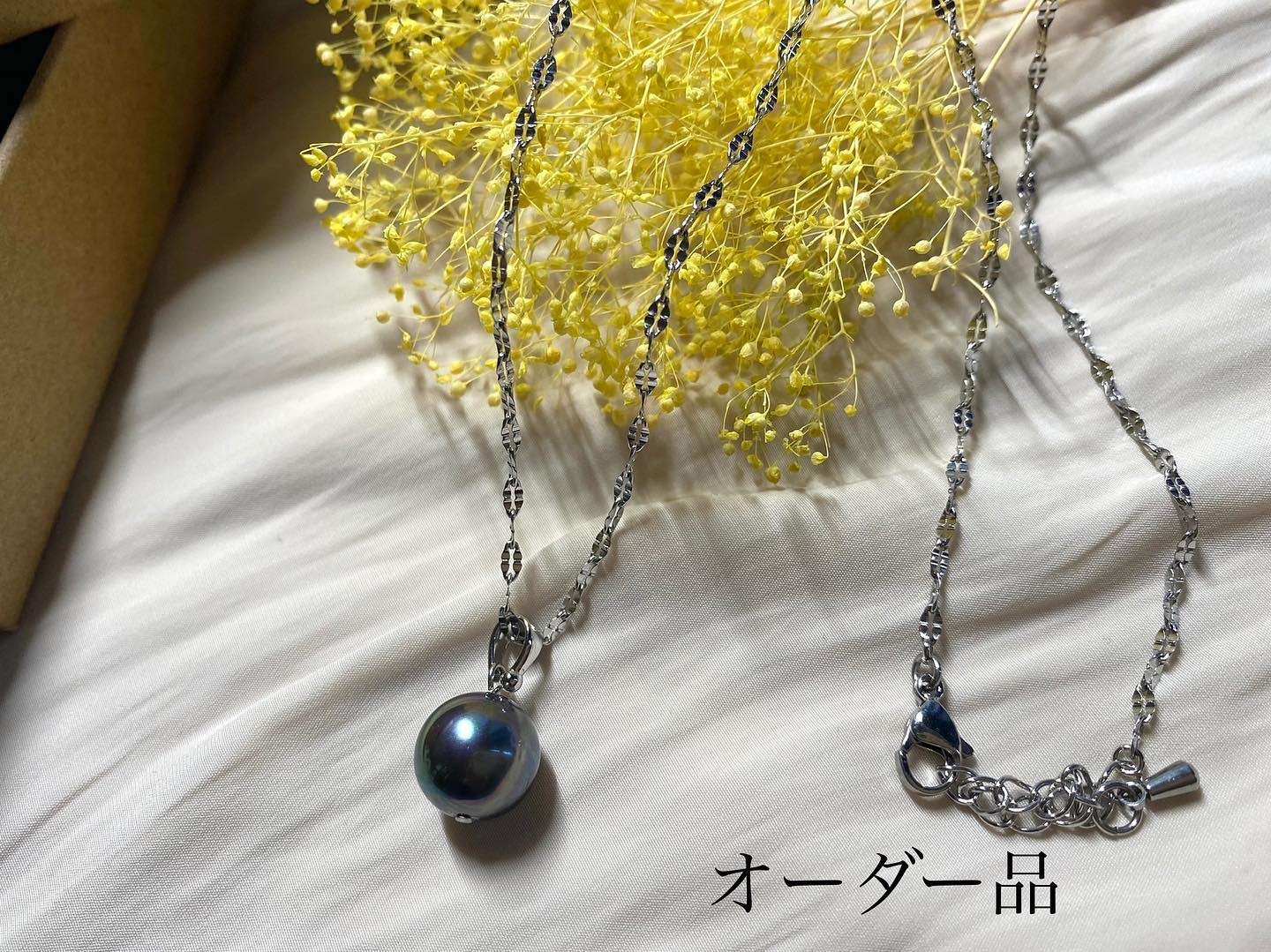 ハンドメイドアクセサリーSalyu the Nina黒蝶真珠のネックレス！